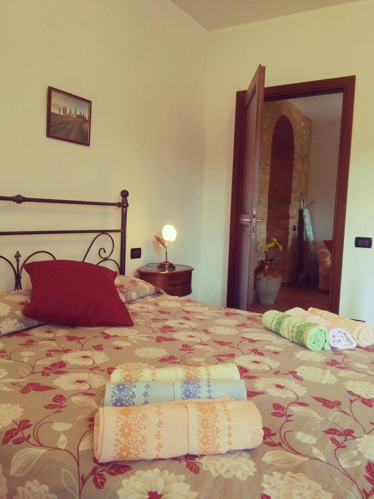 Casa Ai Carfini Guest House Poggibonsi Exterior photo