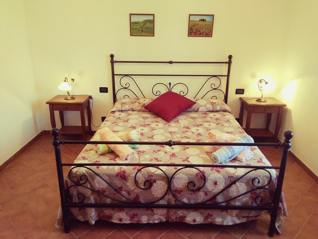 Casa Ai Carfini Guest House Poggibonsi Exterior photo