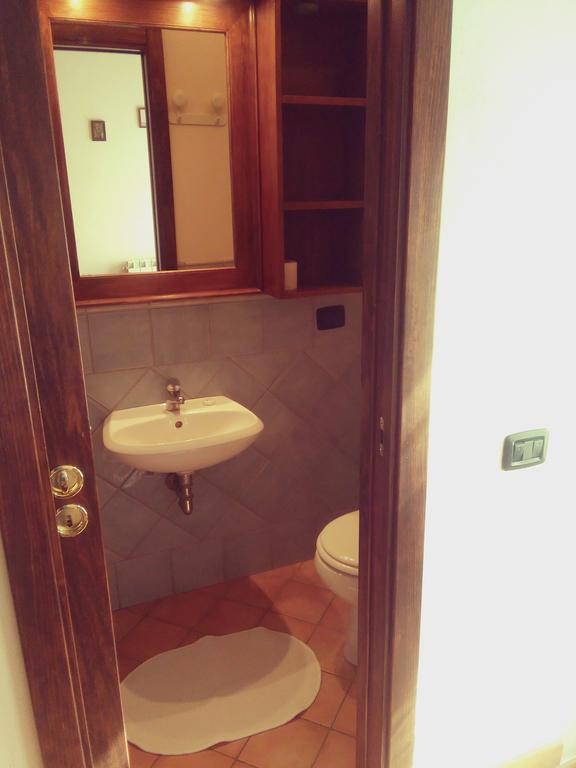 Casa Ai Carfini Guest House Poggibonsi Exterior photo