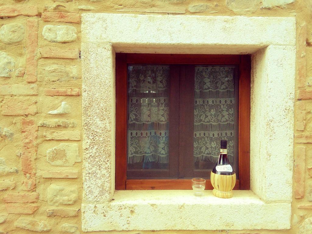 Casa Ai Carfini Guest House Poggibonsi Exterior photo